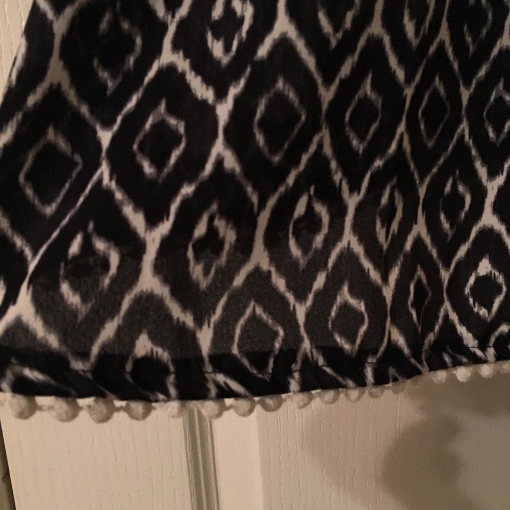 Patterned Shirt - Picture 4 of 4